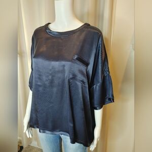 Fate Satin Boxy Tee in Navy